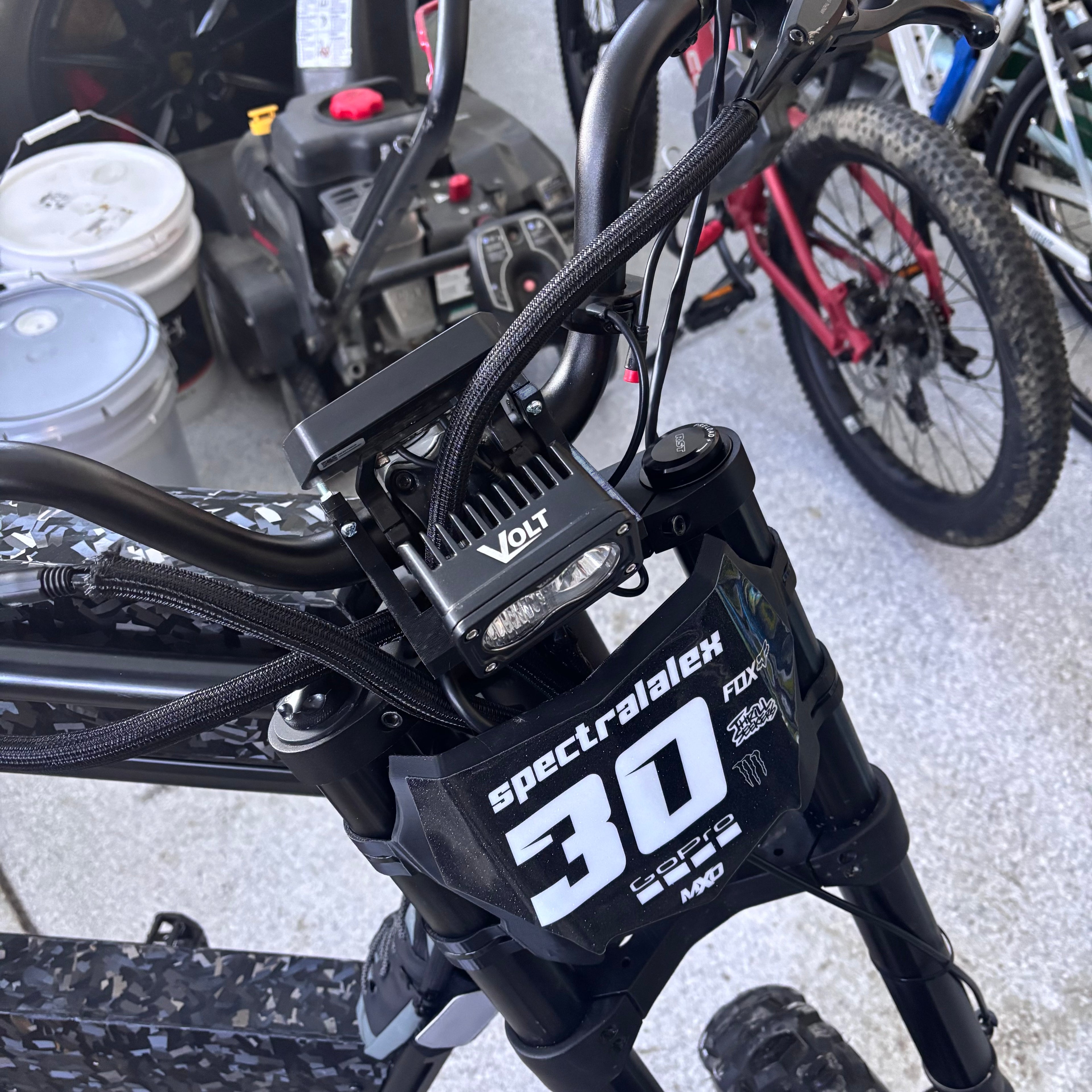 Baja Headlight Mount - Universal (31.8mm)